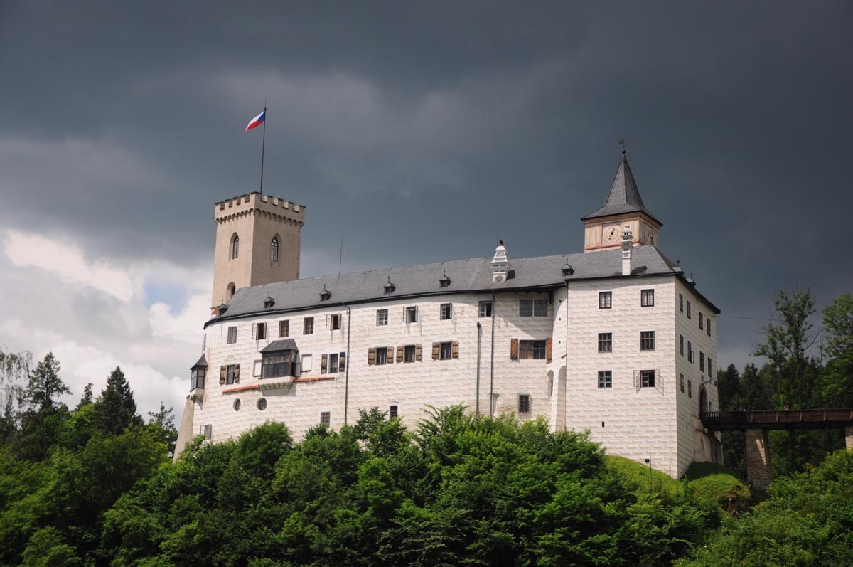 Экскурсия в замок Рожмберг и средневековый город Чешский Крумлов