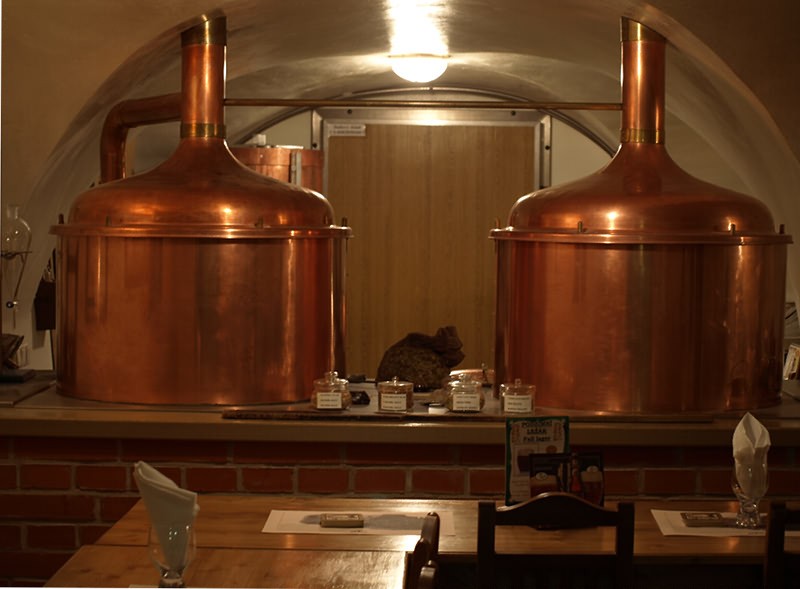 Старая пивоварня. Пражская пивоварня Потапов. Пивоварня в Чехии. Старинная пивоварня.