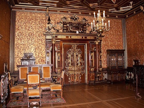 Экскурсия из Праги в замок Жлебы 