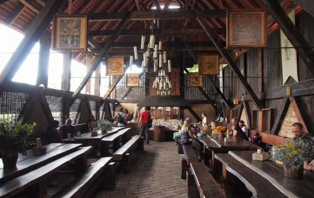 Экскурсия из Праги в средневековую деревню ремёсел 
